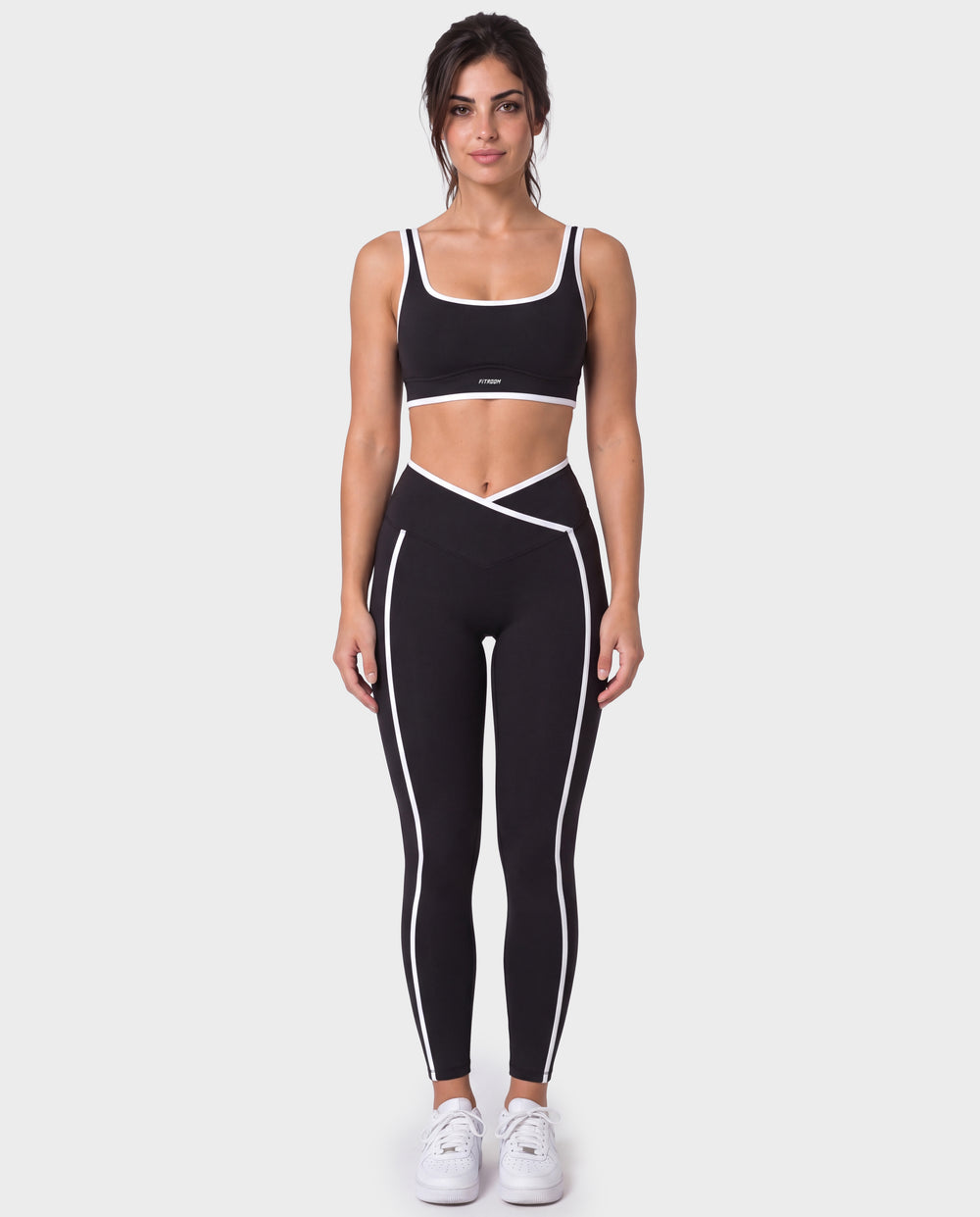 Invisible Push-up Set Black and White Line