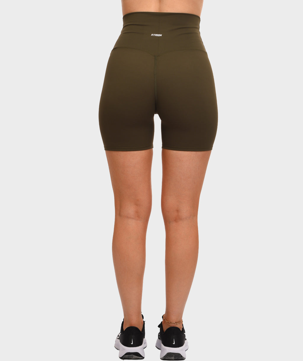 714