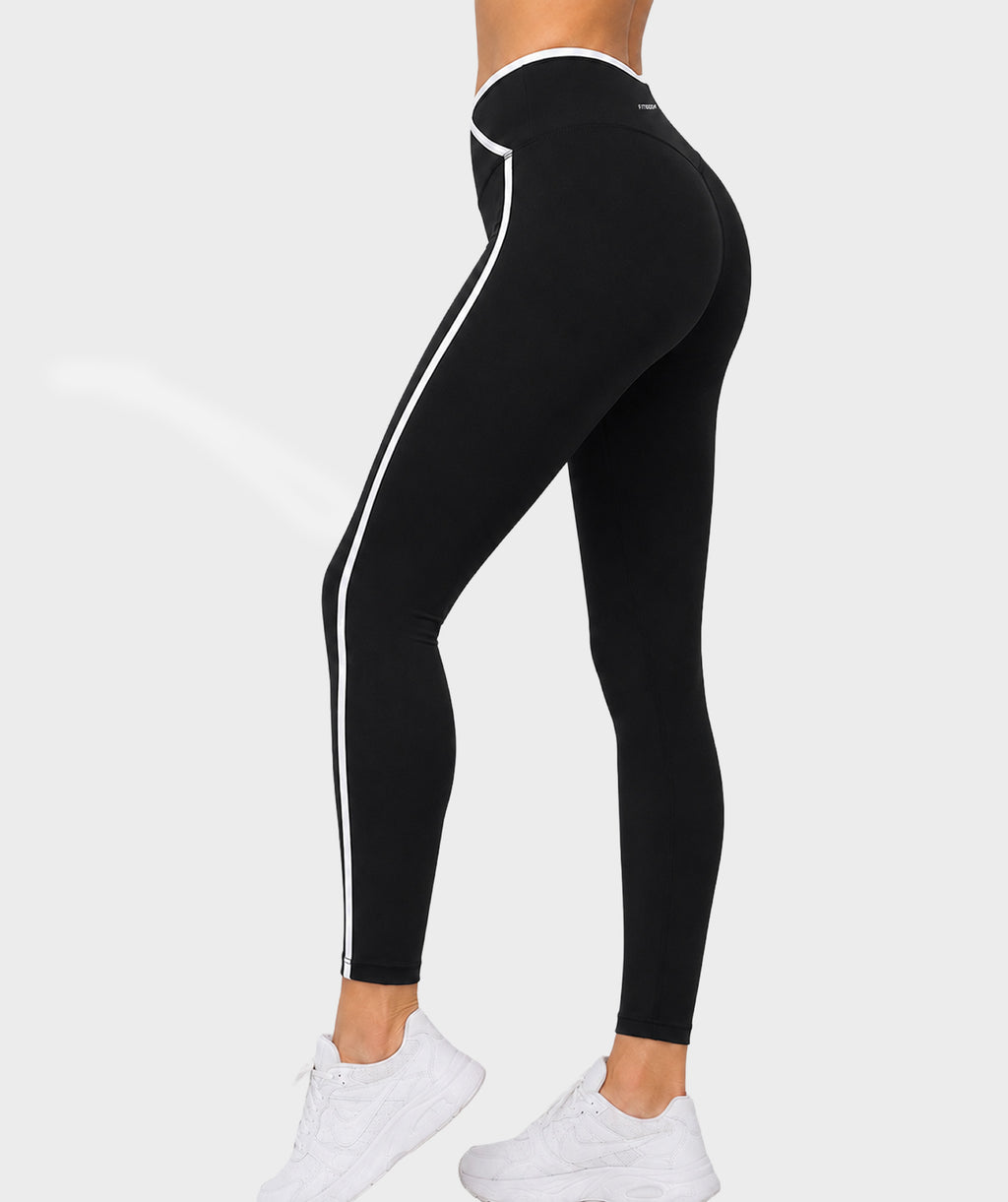 983
